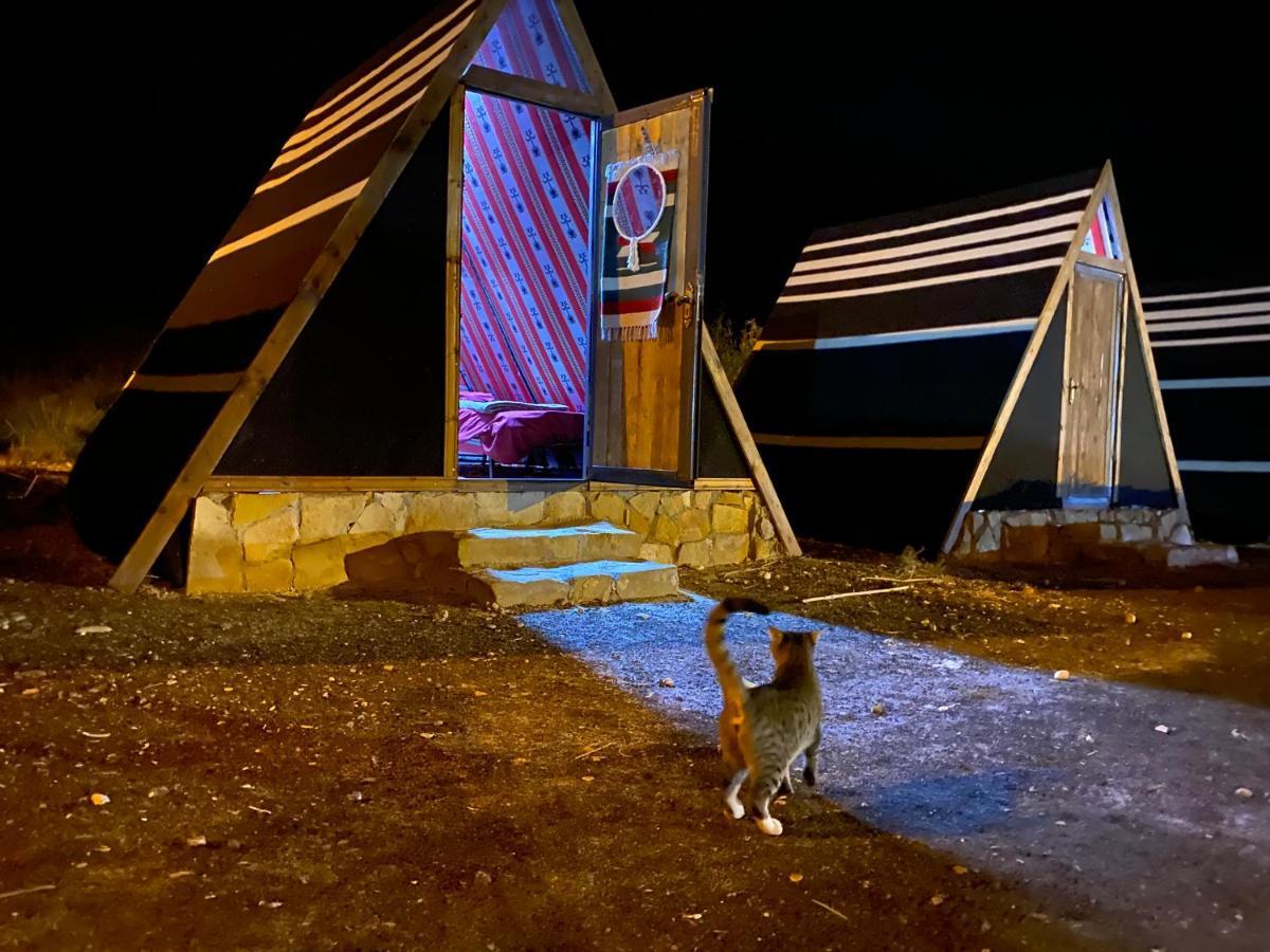מלון Khawkhah Wadi Al-Hassa Camp מראה חיצוני תמונה